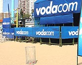 Verkleideter Event-Turm für Vodacom am Strand