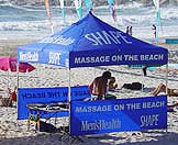 Zelt (small) mit schmalen bedruckten Seitenwänden als Massagezelt am Strand